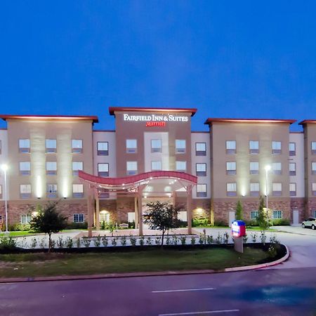 Fairfield Inn And Suites By Marriott North Spring Exterior photo